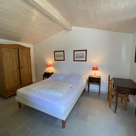 La Du Clocher Villa