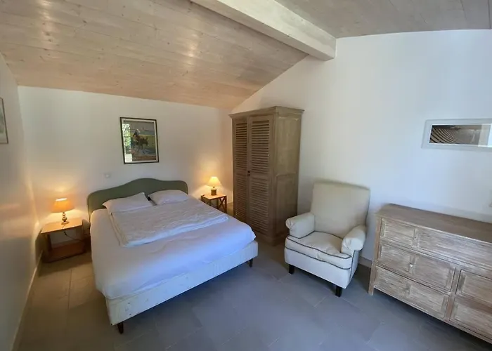 Villa La Du Clocher *